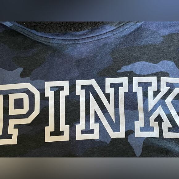 Victoria's Secret PINK Blue Camo Fleece Mock Neck Pullover Sweatshirt Medium - Picture 4 of 8